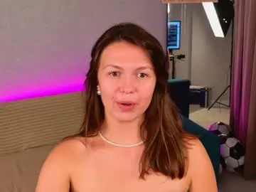 Chaturbate Live Sex Cam of ellacanny