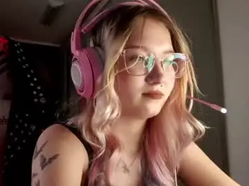 Chaturbate Free Live Porn of lomamcmeen