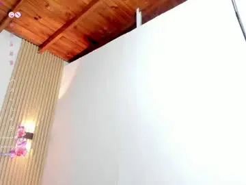 Chaturbate Live Sex Cam of ellascott7
