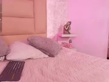 Chaturbate Sex Cam of monserrat_towers