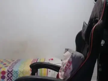 Chaturbate Free Porn Cam of ariannaloovel