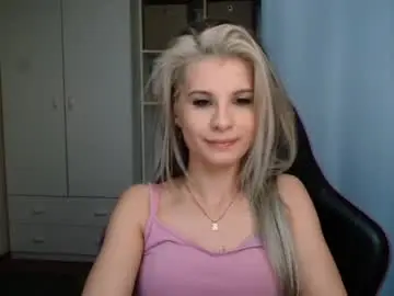 Chaturbate Watch Live Sex Cams of kristineamore