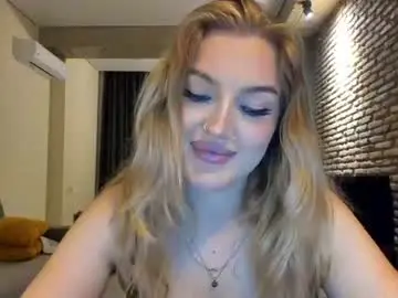 Chaturbate Adult Webcam of hi_lina