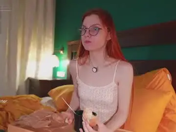 Chaturbate Live Sex Cam of katy_ethereal