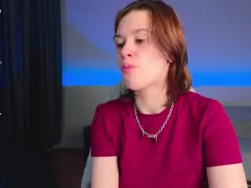 Chaturbate Live Sex Cam of lorapuffs
