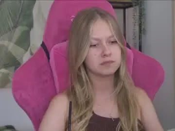 Chaturbate Best live sex cam show of evemundie