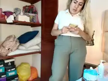 Chaturbate Watch Live Sex Cams of sarablonde_t