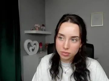 adelesolo from chaturbate