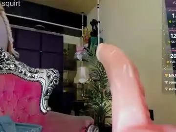 Chaturbate Live Sex of sofiequeen_