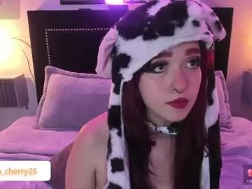 leah_cherry from chaturbate