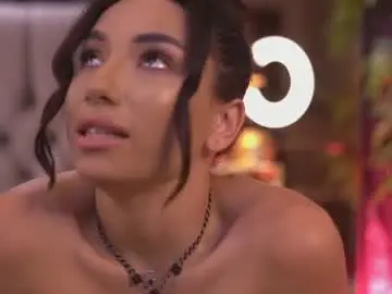 Chaturbate Watch Live Sex Cams of ginavalentinna