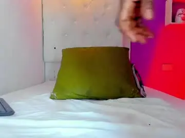 Chaturbate Adult Webcams of roxy_sexy69