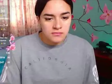 Chaturbate Watch Live Sex Cams of yumilove_2