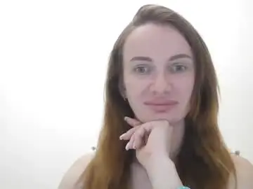 ainyrvixxen from chaturbate