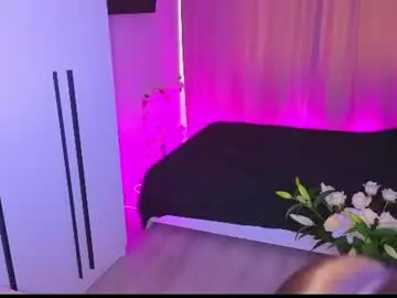 Chaturbate Live Sex Cam of betty__davvis