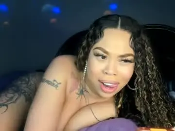 Chaturbate Watch Live Sex Cams of bigbuttsarena