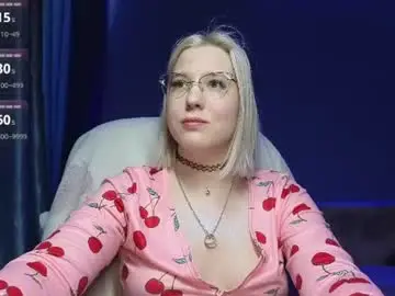 brandy__stars from chaturbate