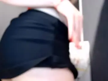 rosaline_ly from chaturbate