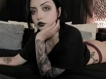 Chaturbate Live Porn of adeelinee