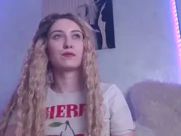 Chaturbate Free Porn Cam of emberluna_
