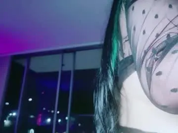 nikkyblush from chaturbate