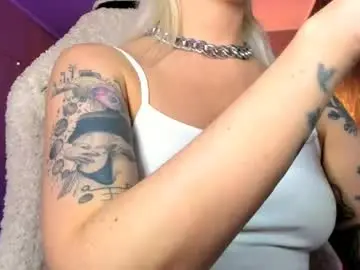 tykioty_miley from chaturbate