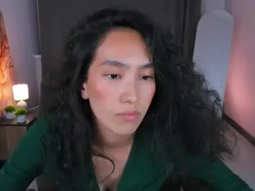 yummy_lamii from chaturbate