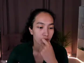 Chaturbate Free Porn Cam of yummy_lamii