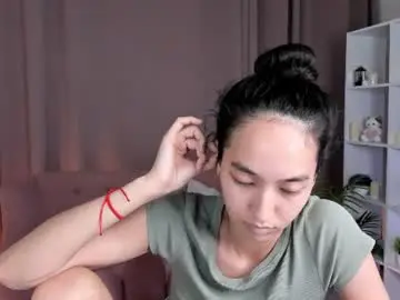 Chaturbate Live Porn of yummy_lamii