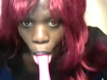 Chaturbate Watch Live Sex Cams of petite_lavi2