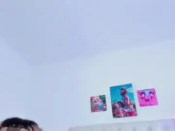 Chaturbate Watch Live Sex Cams of maithe_022