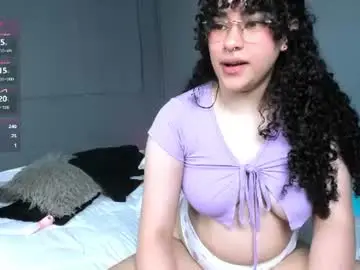 Chaturbate Free Live Porn of urcurlycurvy