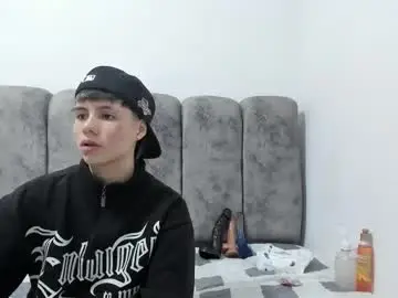 Chaturbate Live Sex Cam of bruno_cruz