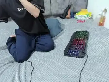 bruno_cruz from chaturbate