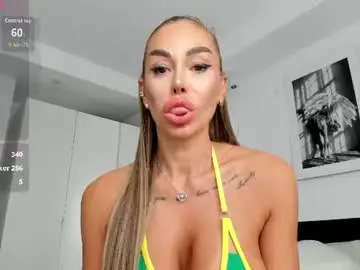 Chaturbate Best Webcam of elinamoon_
