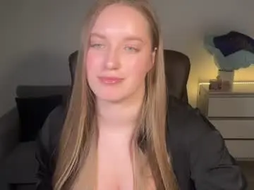 evajuly from chaturbate