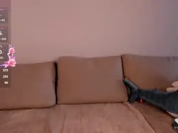 Chaturbate Live Sex of iceicebabe_