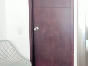 Chaturbate Sex Chat of maxzy_star