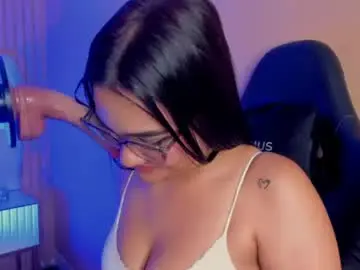 Chaturbate Best live sex cam show of noa_moon
