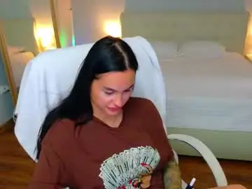 Chaturbate Adult Webcams of divineluxe