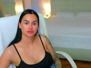 Chaturbate Best live sex cam show of divineluxe