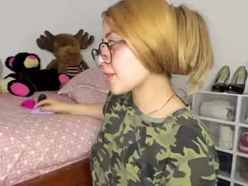 Chaturbate Best live sex cam show of hyunjooo
