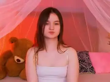 Chaturbate Sex Chat of strawbunnybite