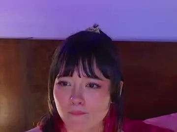 Chaturbate Watch Live Sex Cams of emily_amura
