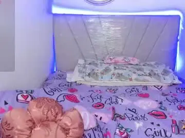 Chaturbate Nude Webcam of latinamav22