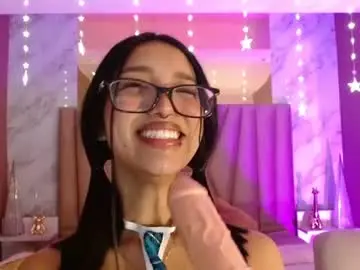 Chaturbate Adult Video Chat of megan_saint