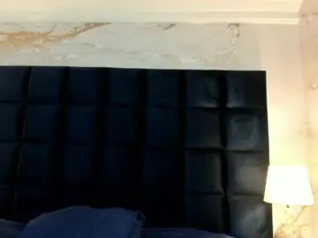 emma_jhoons from chaturbate