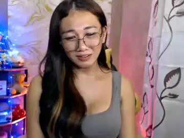 Chaturbate Adult Video Chat of pia_worthsback