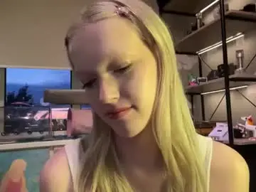 Chaturbate Watch Live Sex Cams of kortneyhiedeman