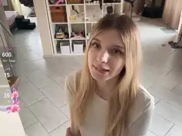 Chaturbate Live Porn of chloe_show